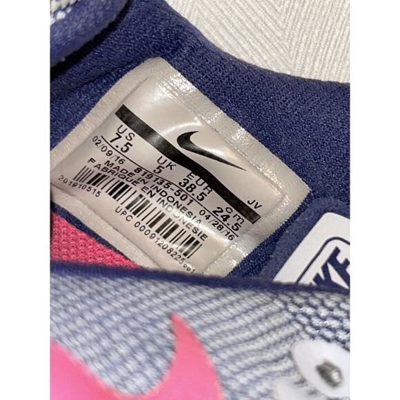 Nike Women’s Flex Fury Gray Pink Running Shoes 819135-501 Women’s Size 7.5 - Picture 7 of 7